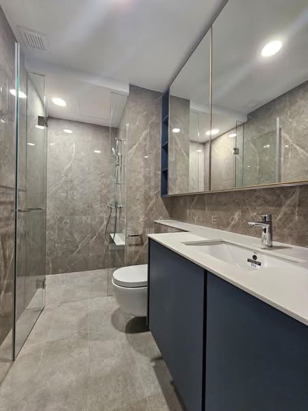 Clavon, 6 Clementi Avenue 1, 2 Bedrooms, 764 sqft, Condominium For Sale, by Anthea Yeo 杨丽娇, 500134135 - Bathroom - PropertyGuru.com.sg