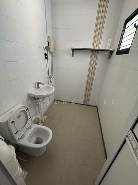 237 Tampines Street 21, 237 Tampines Street 21, 3 Bedrooms, 1,130 sqft, HDB Flat For Rent, by Lawrence Lee, 500134147 - PropertyGuru.com.sg