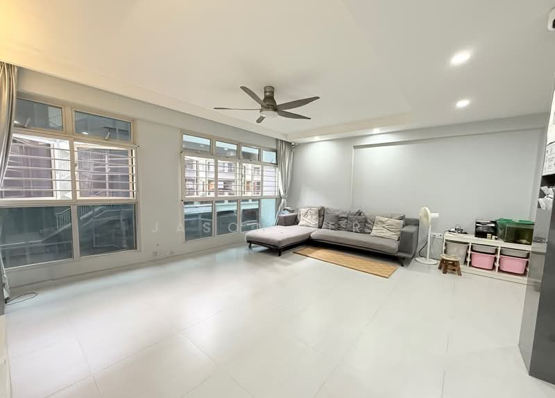 216D Compassvale Drive, 216D Compassvale Drive, 3 Bedrooms, 1,206 sqft, HDB Flat For Sale, by Jason Sern, 500134176 - Living Room - PropertyGuru.com.sg