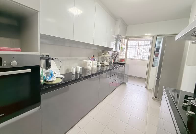 216D Compassvale Drive, 216D Compassvale Drive, 3 Bedrooms, 1,206 sqft, HDB Flat For Sale, by Jason Sern, 500134176 - Kitchen - PropertyGuru.com.sg