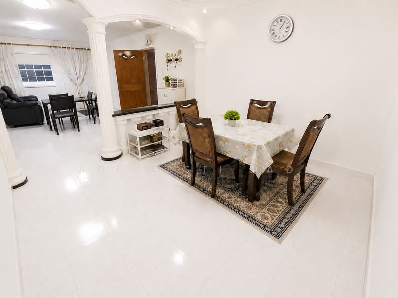 360 Tampines Street 34, 360 Tampines Street 34, 3 Bedrooms, 1,291 sqft, HDB Flat For Sale, by Adi Mesti Jadi, 500134179 - Living Room - PropertyGuru.com.sg