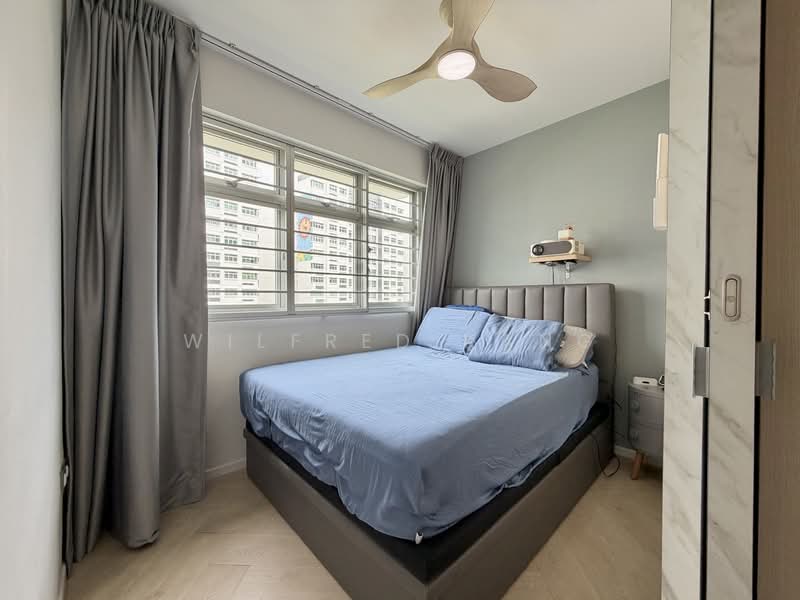 454 Yishun Street 41, 454 Yishun Street 41, 3 Bedrooms, 1,001 sqft, HDB Flat For Sale, by Wilfred Kang, 500134193 - Master Bedroom - PropertyGuru.com.sg