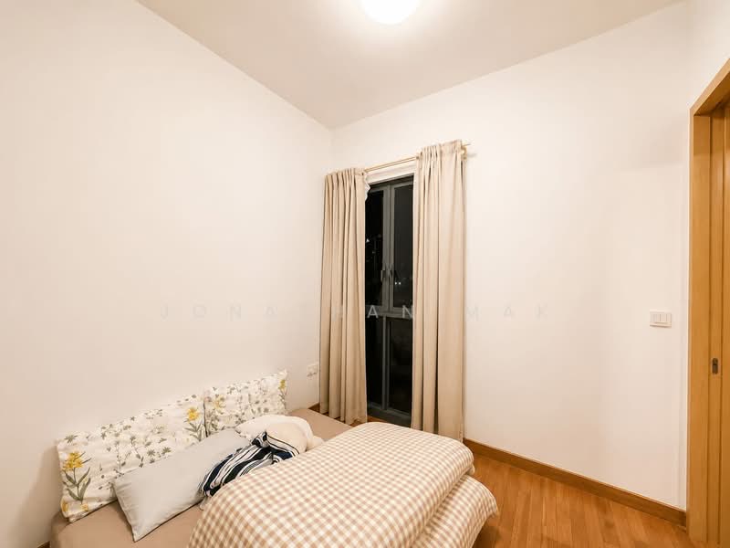 Alex Residences, 28 Alexandra View, 2 Bedrooms, 678 sqft, Apartment For Sale, by Jonathan Mak, 500134202 - Bedroom - PropertyGuru.com.sg