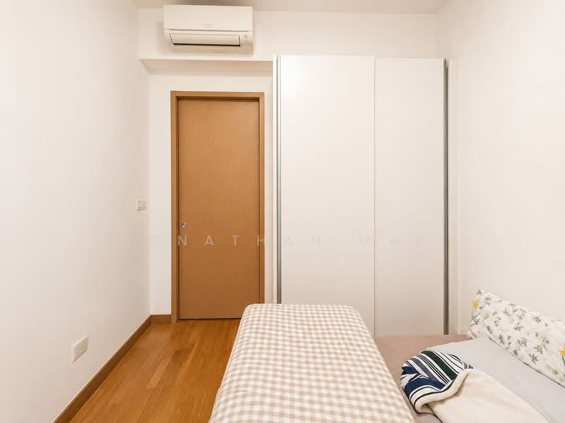Alex Residences, 28 Alexandra View, 2 Bedrooms, 678 sqft, Apartment For Sale, by Jonathan Mak, 500134202 - Bedroom - PropertyGuru.com.sg