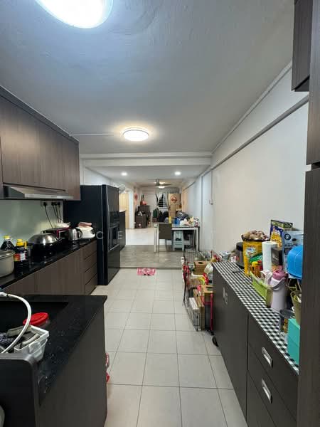 729 Clementi West Street 2, 729 Clementi West Street 2, 3 Bedrooms, 882 sqft, HDB Flat For Sale, by Jocelyn Tan, 500134208 - Kitchen - PropertyGuru.com.sg