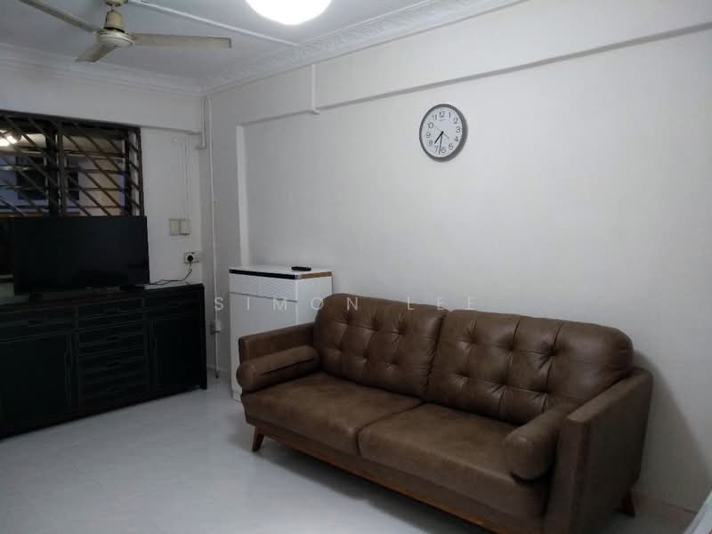 341 Clementi Avenue 5, 341 Clementi Avenue 5, 2 Bedrooms, 721 sqft, HDB Flat For Rent, by Simon Lee, 500134218 - Living Room - PropertyGuru.com.sg