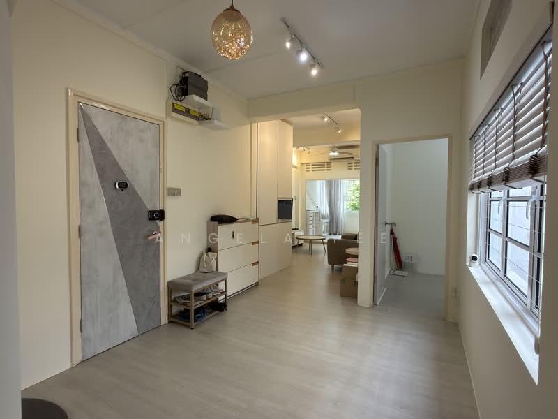 55 Tiong Bahru Road, 55 Tiong Bahru Road, 3 Bedrooms, 1,087 sqft, Walk-up Apartment For Sale, by Angela Yee, 500134234 - Living Room - PropertyGuru.com.sg