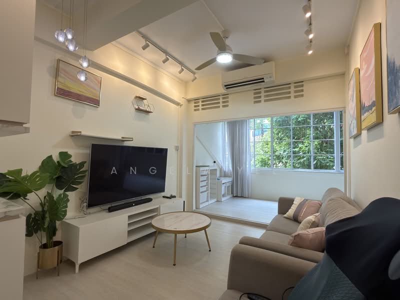 55 Tiong Bahru Road, 55 Tiong Bahru Road, 3 Bedrooms, 1,087 sqft, Walk-up Apartment For Sale, by Angela Yee, 500134234 - Living Room - PropertyGuru.com.sg