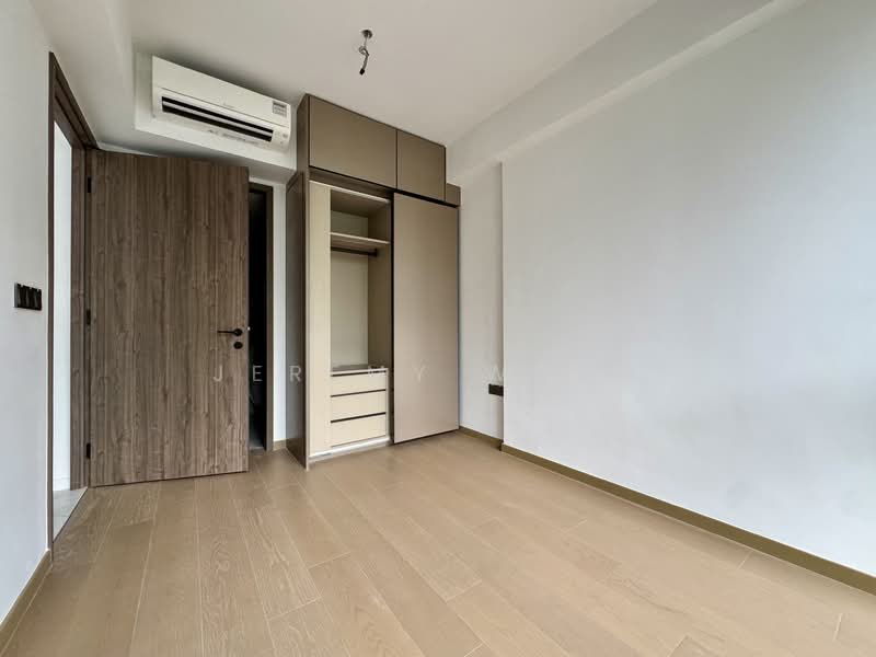 Sceneca Residence, 26 Tanah Merah Kechil Link, 3 Bedrooms, 904 sqft, Condominium For Rent, by Jeremy Wang, 500134242 - Master Bedroom - PropertyGuru.com.sg