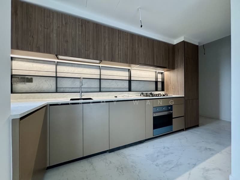 Sceneca Residence, 26 Tanah Merah Kechil Link, 3 Bedrooms, 904 sqft, Condominium For Rent, by Jeremy Wang, 500134242 - Kitchen - PropertyGuru.com.sg