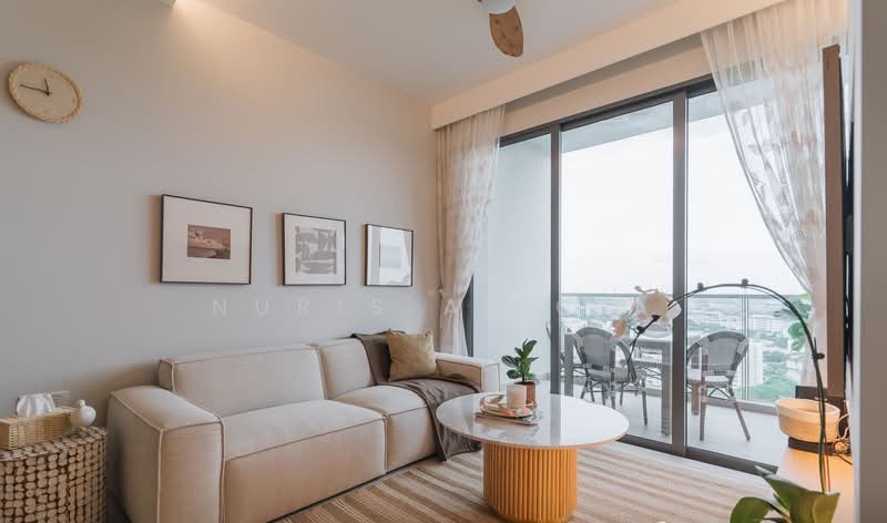 Twin VEW, 91 West Coast Vale, 3 Bedrooms, 904 sqft, Condominium For Sale, by Nuris Alicia, 500134249 - Living Room - PropertyGuru.com.sg