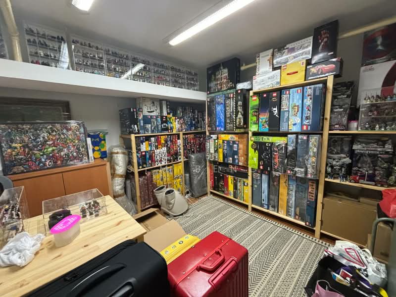Heng Loong Building, 61 Bukit Batok Crescent, 1,206 sqft, Light Industrial (B1) For Sale, by Sim Seng, 500134259 - Interior - CommercialGuru.com.sg