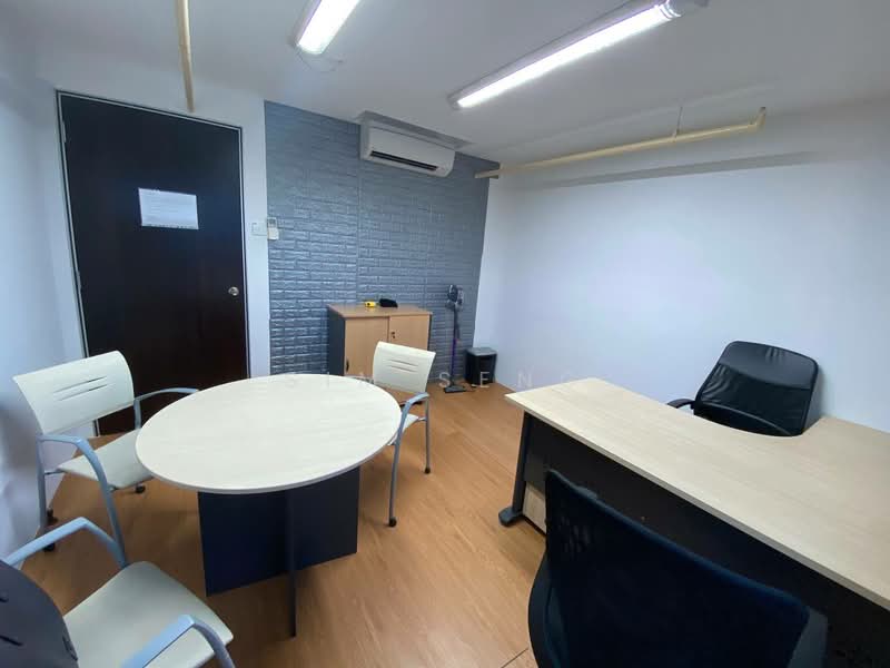 Heng Loong Building, 61 Bukit Batok Crescent, 1,206 sqft, Light Industrial (B1) For Sale, by Sim Seng, 500134259 - Interior - CommercialGuru.com.sg