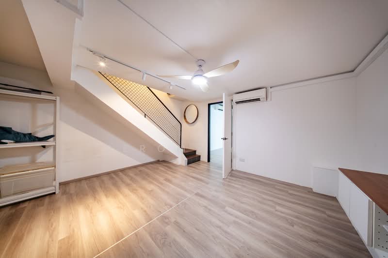 50 Stirling Road, 50 Stirling Road, 3 Bedrooms, 1,098 sqft, HDB Flat For Sale, by Jerome Yap, 500134267 - Living Room - PropertyGuru.com.sg