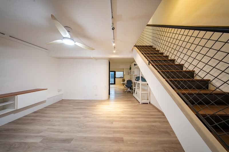 50 Stirling Road, 50 Stirling Road, 3 Bedrooms, 1,098 sqft, HDB Flat For Sale, by Jerome Yap, 500134267 - Living Room - PropertyGuru.com.sg