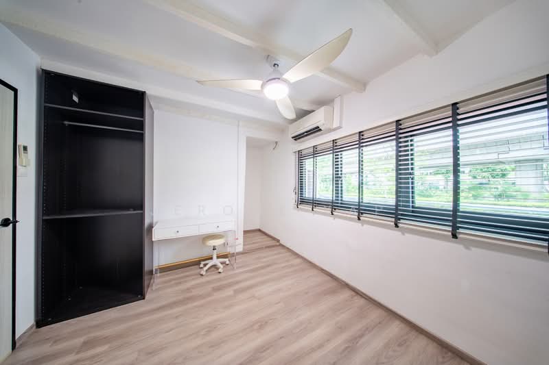 50 Stirling Road, 50 Stirling Road, 3 Bedrooms, 1,098 sqft, HDB Flat For Sale, by Jerome Yap, 500134267 - Upper Floor - Room 2 - PropertyGuru.com.sg