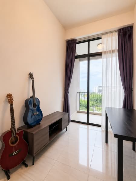 Sims Urban Oasis, 12 Sims Drive, 2 Bedrooms, 700 sqft, Condominium For Rent, by Xu Weiru, 500134274 - Living Room - PropertyGuru.com.sg