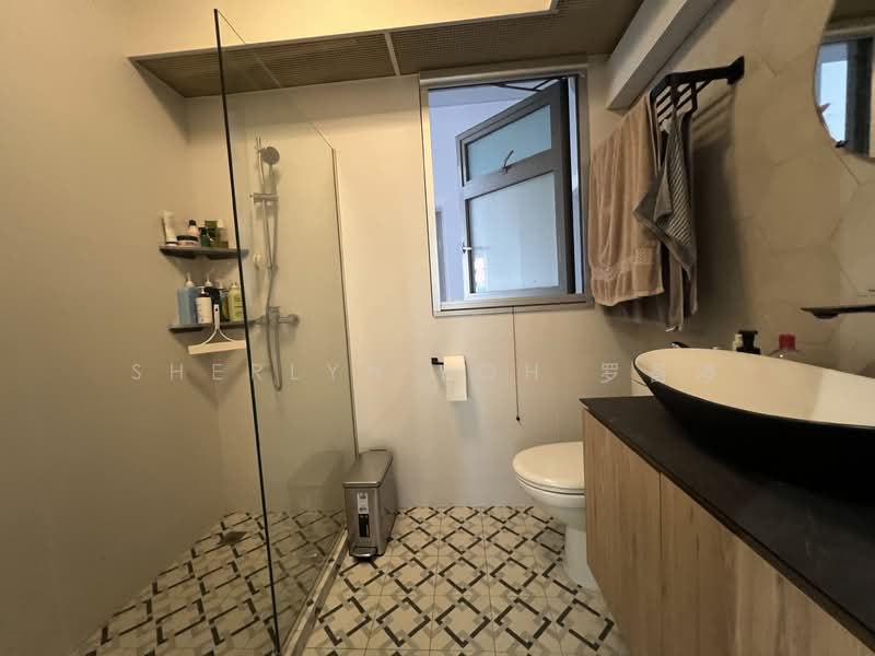 494H Tampines Street 45, 494H Tampines Street 45, 3 Bedrooms, 1,216 sqft, HDB Flat For Sale, by Sherlyn Loh 罗备渟, 500134276 - Bathroom - PropertyGuru.com.sg
