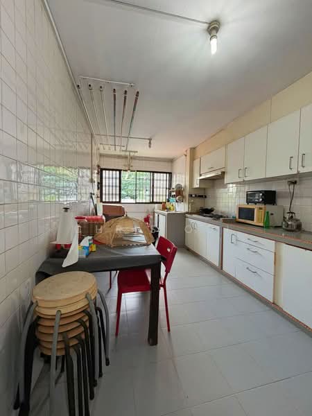 512 Ang Mo Kio Avenue 8, 512 Ang Mo Kio Avenue 8, 3 Bedrooms, 1,001 sqft, HDB Flat For Sale, by Chris Ooi, 500134280 - PropertyGuru.com.sg