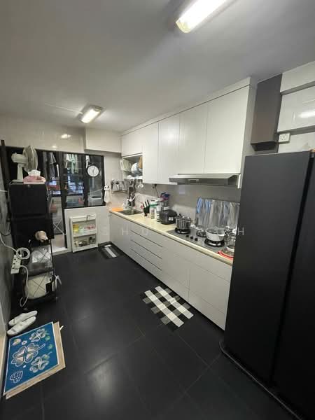 669C Jurong West Street 64, 669C Jurong West Street 64, 4 Bedrooms, 1,399 sqft, HDB Flat For Sale, by Joshua Koh, 500134284 - Kitchen - PropertyGuru.com.sg