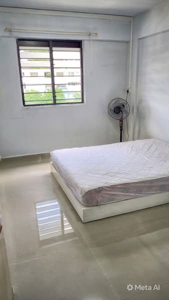 166 Woodlands Street 13, 166 Woodlands Street 13, 2 Bedrooms, 721 sqft, HDB Flat For Rent, by John Lee, 500134301 - Bedroom - PropertyGuru.com.sg