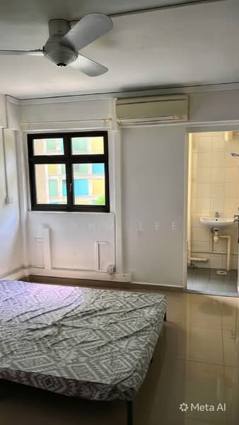 166 Woodlands Street 13, 166 Woodlands Street 13, 2 Bedrooms, 721 sqft, HDB Flat For Rent, by John Lee, 500134301 - Bedroom - PropertyGuru.com.sg