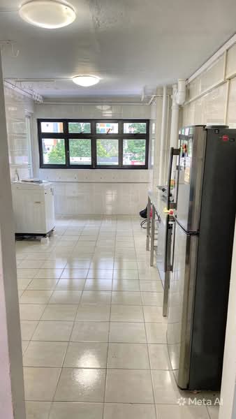 166 Woodlands Street 13, 166 Woodlands Street 13, 2 Bedrooms, 721 sqft, HDB Flat For Rent, by John Lee, 500134301 - Kitchen - PropertyGuru.com.sg