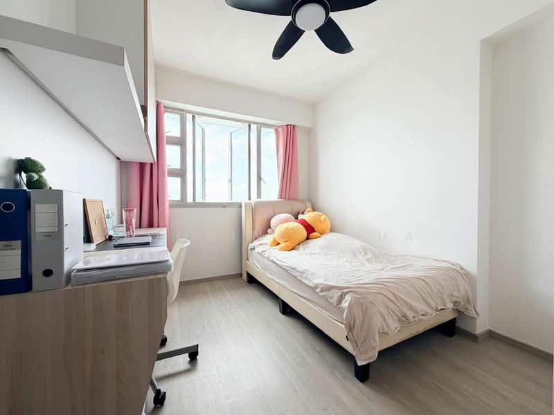 182B Woodlands Street 13, 182B Woodlands Street 13, 4 Bedrooms, 1,290 sqft, HDB Flat For Sale, by Jomaine Chua, 500134302 - Bedroom - PropertyGuru.com.sg
