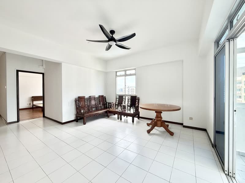 Ava Towers, 10 Ava Road, 4 Bedrooms, 1,281 sqft, Apartment For Rent, by Evelyn Tan, 500134310 - Living Room - PropertyGuru.com.sg