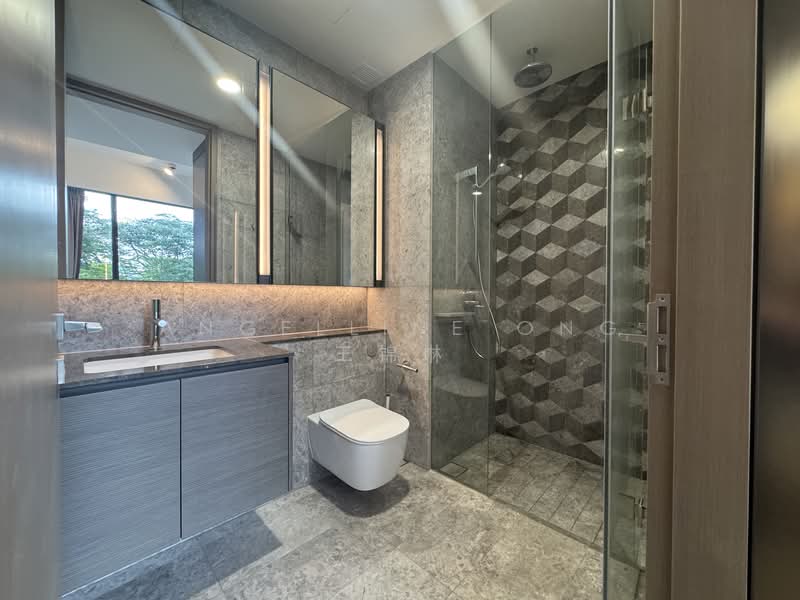 Leedon Green, 32 Leedon Heights, 2 Bedrooms, 710 sqft, Condominium For Rent, by Angelline Ong 王锦琳, 500134312 - Bathroom - PropertyGuru.com.sg
