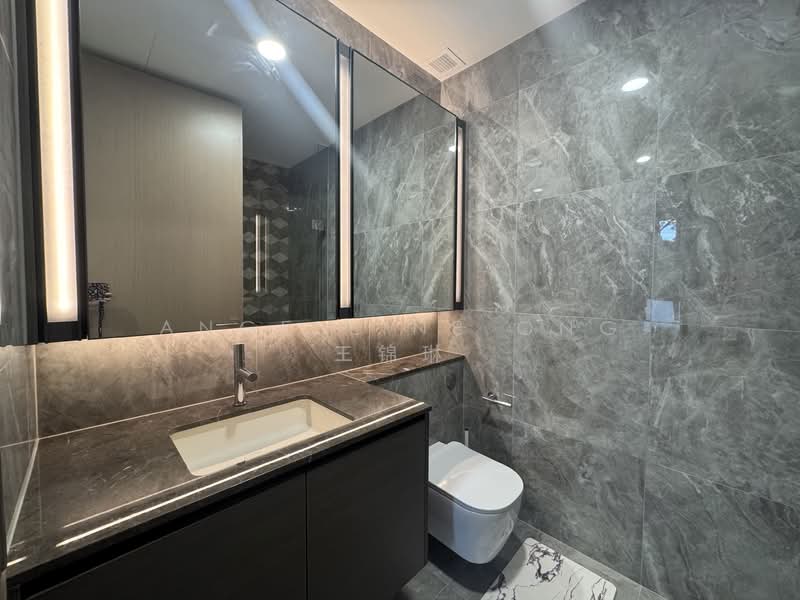 Leedon Green, 32 Leedon Heights, 2 Bedrooms, 710 sqft, Condominium For Rent, by Angelline Ong 王锦琳, 500134312 - Bathroom - PropertyGuru.com.sg