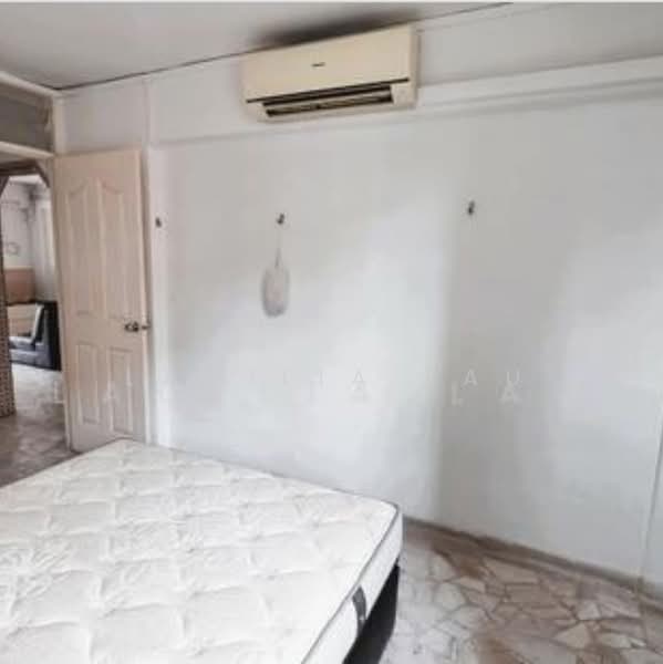 728 Clementi West Street 2, 728 Clementi West Street 2, 2 Bedrooms, 731 sqft, HDB Flat For Rent, by Lacilia Lau, 500134314 - Bedroom - PropertyGuru.com.sg