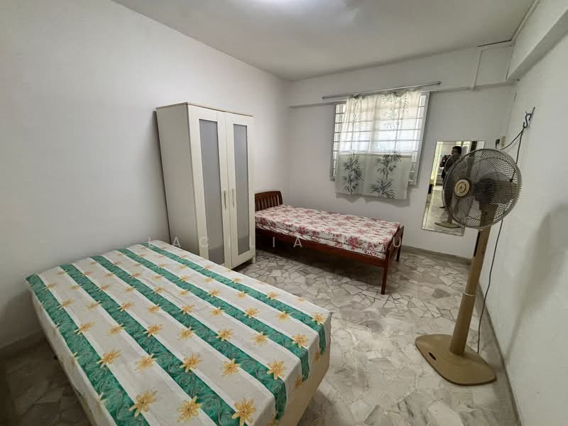 728 Clementi West Street 2, 728 Clementi West Street 2, 2 Bedrooms, 731 sqft, HDB Flat For Rent, by Lacilia Lau, 500134314 - Bedroom - PropertyGuru.com.sg