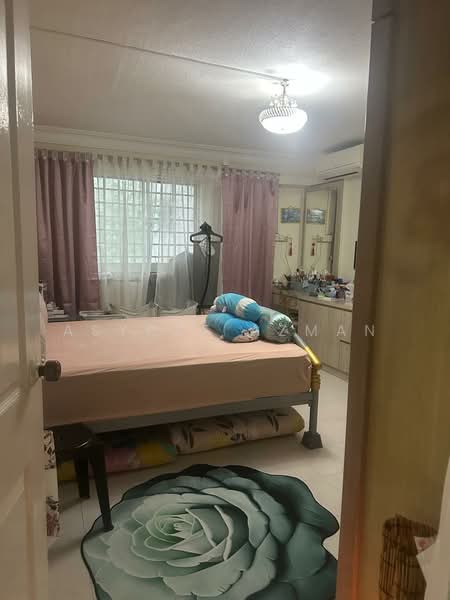 331 Bukit Batok Street 33, 331 Bukit Batok Street 33, 3 Bedrooms, 1,313 sqft, HDB Flat For Sale, by Asyraf Azman, 500134315 - Bedroom - PropertyGuru.com.sg