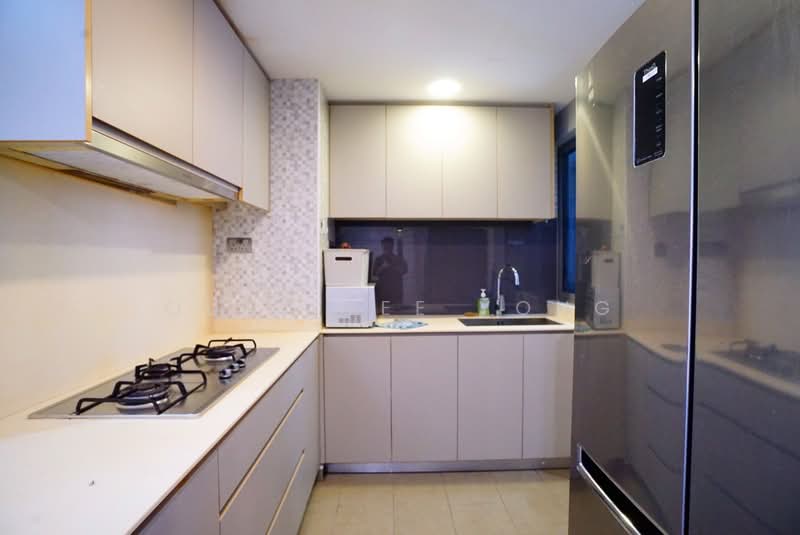 Riversails, 10 Upper Serangoon Crescent, 3 Bedrooms, 1,109 sqft, Condominium For Rent, by Quek Yee Yong, 500134318 - Kitchen - PropertyGuru.com.sg
