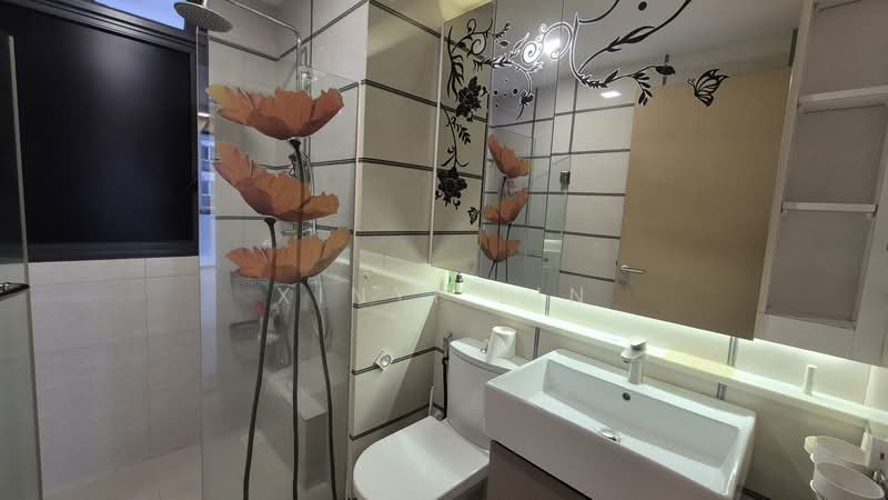 Twin Waterfalls, 106 Punggol Walk, 3 Bedrooms, 915 sqft, Executive Condominium For Rent, by Xinyi Lin, 500134332 - Bathroom - PropertyGuru.com.sg