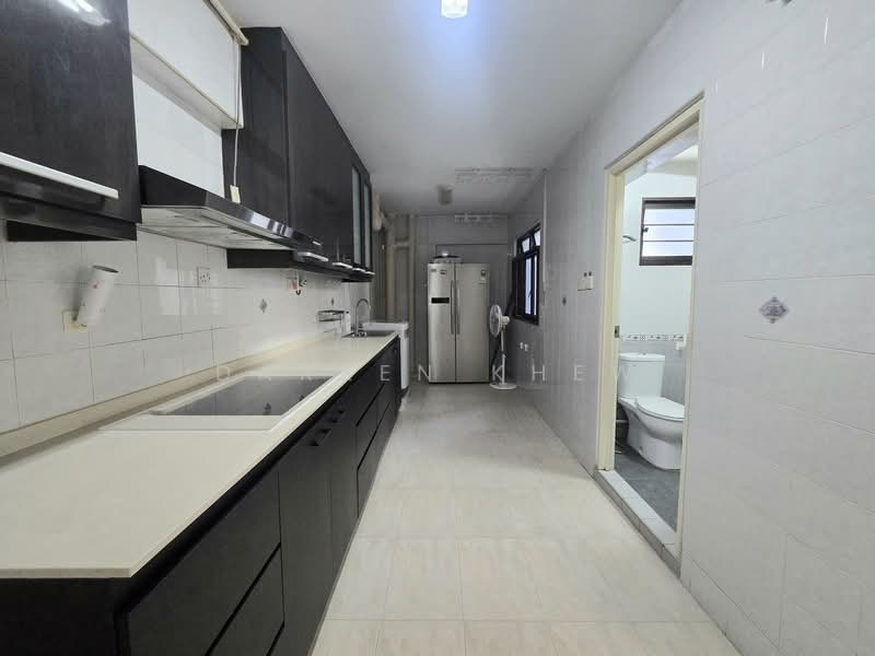 686D Choa Chu Kang Crescent, 686D Choa Chu Kang Crescent, 3 Bedrooms, 1,184 sqft, HDB Flat For Sale, by Darren Khew, 500134337 - Kitchen - PropertyGuru.com.sg