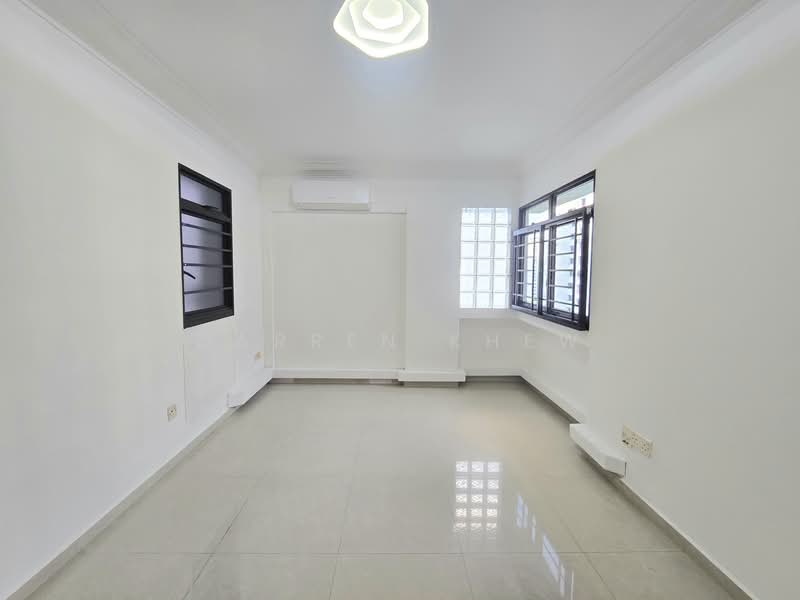 For Sale - 686D Choa Chu Kang Crescent
