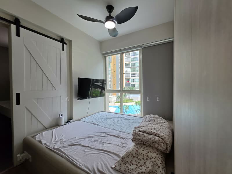 Watercolours, 21 Pasir Ris Link, 3 Bedrooms, 936 sqft, Executive Condominium For Sale, by Ashley Lee, 500134342 - Master Bedroom - PropertyGuru.com.sg