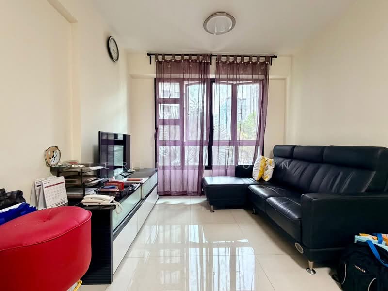 122A Punggol Edge, 122A Edgedale Plains, 2 Bedrooms, 732 sqft, HDB Flat For Sale, by Terence Soon, 500134347 - Living Room - PropertyGuru.com.sg