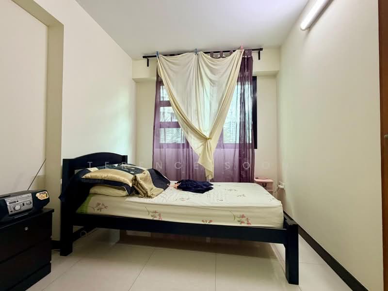122A Punggol Edge, 122A Edgedale Plains, 2 Bedrooms, 732 sqft, HDB Flat For Sale, by Terence Soon, 500134347 - Bedroom - PropertyGuru.com.sg