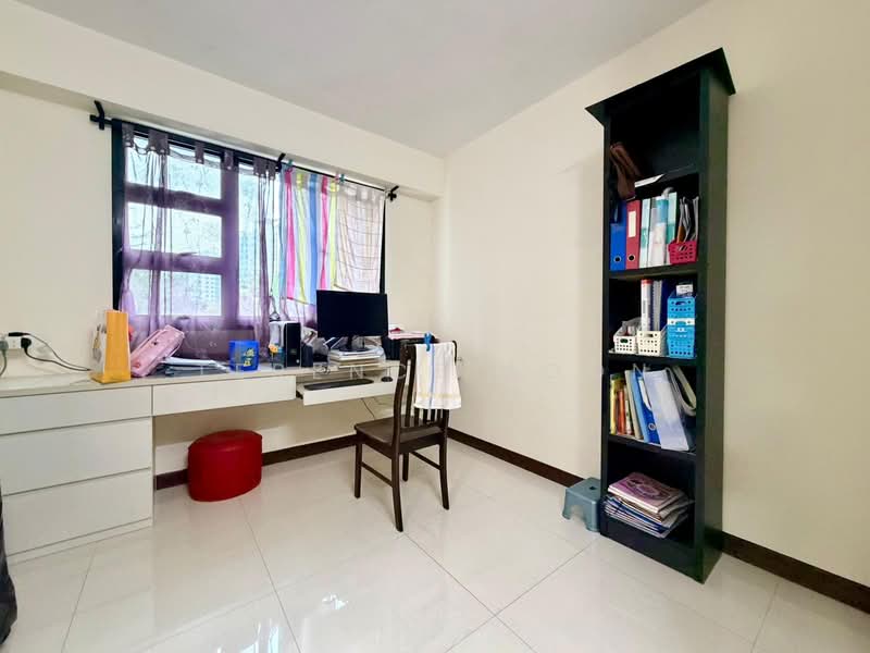 122A Punggol Edge, 122A Edgedale Plains, 2 Bedrooms, 732 sqft, HDB Flat For Sale, by Terence Soon, 500134347 - Study - PropertyGuru.com.sg