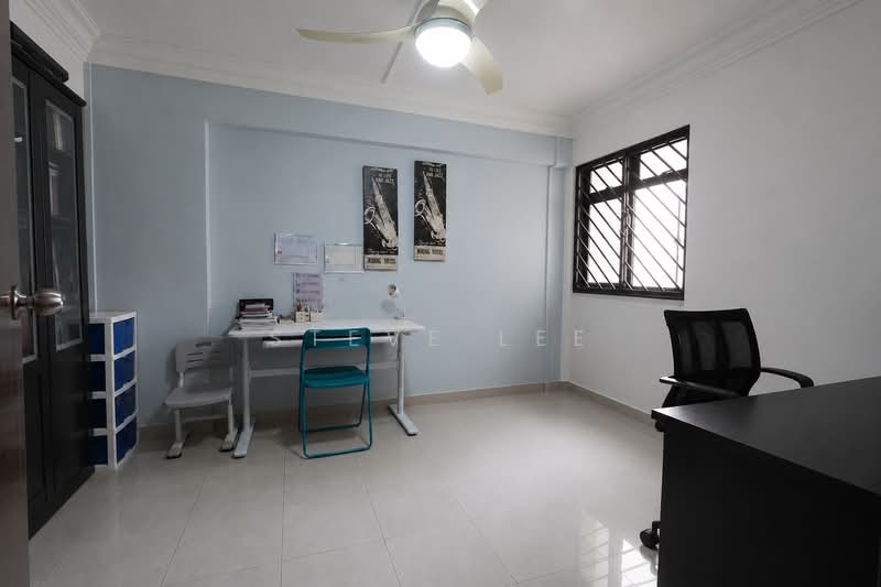296 Yishun Street 20, 296 Yishun Street 20, 3 Bedrooms, 980 sqft, HDB Flat For Sale, by Steve Lee, 500134352 - Study - PropertyGuru.com.sg