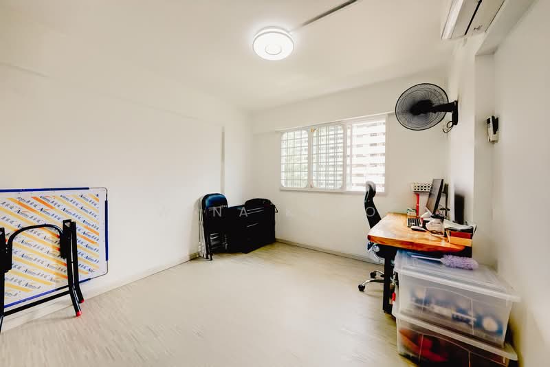 323 Serangoon Avenue 3, 323 Serangoon Avenue 3, 3 Bedrooms, 958 sqft, HDB Flat For Sale, by Wyna Khoo, 500134354 - Study - PropertyGuru.com.sg