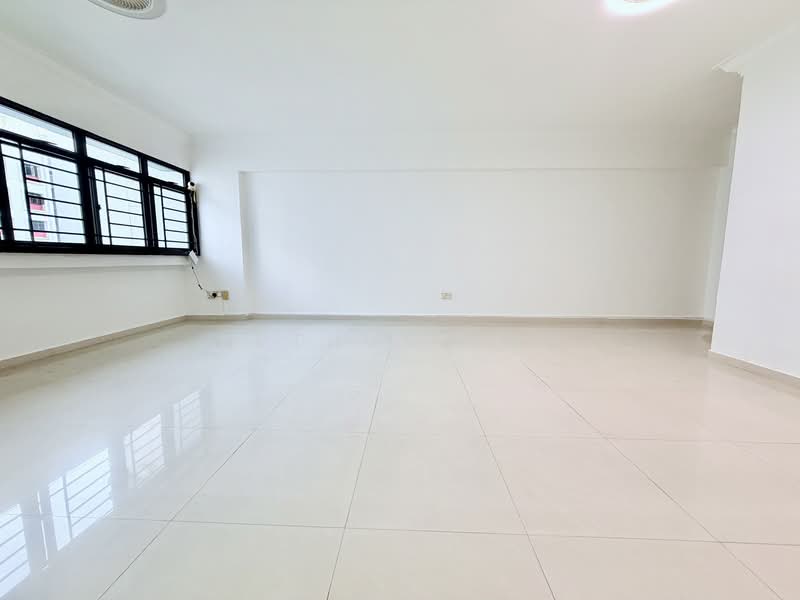 For Sale - 686D Choa Chu Kang Crescent