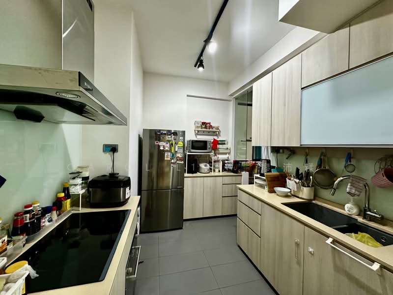 Parc Oasis, 53 Jurong East Avenue 1, 3 Bedrooms, 1,227 sqft, Condominium For Sale, by Carol Liew 廖沛糅, 500134358 - Kitchen - PropertyGuru.com.sg
