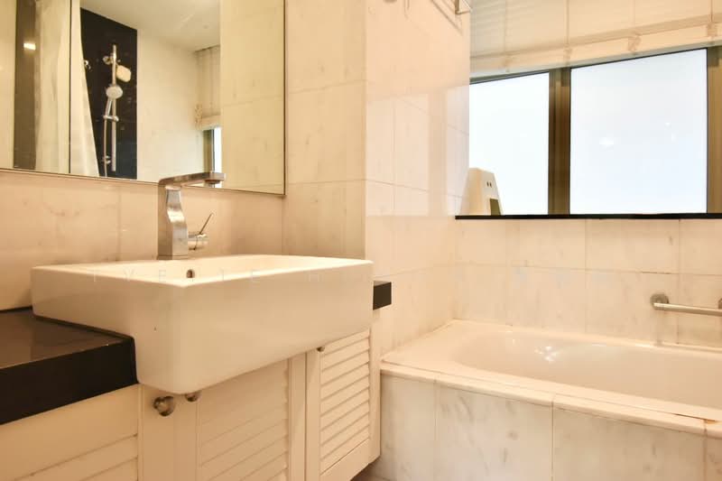 The Calrose, 511 Yio Chu Kang Road, 3 Bedrooms, 1,302 sqft, Condominium For Sale, by Yvette Huang 黄俐银, 500134366 - PropertyGuru.com.sg