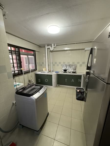 232 Bishan Street 22, 232 Bishan Street 22, 3 Bedrooms, 1,119 sqft, HDB Flat For Rent, by Wilson Tang, 500134369 - Kitchen - PropertyGuru.com.sg