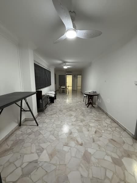232 Bishan Street 22, 232 Bishan Street 22, 3 Bedrooms, 1,119 sqft, HDB Flat For Rent, by Wilson Tang, 500134369 - Living Room - PropertyGuru.com.sg