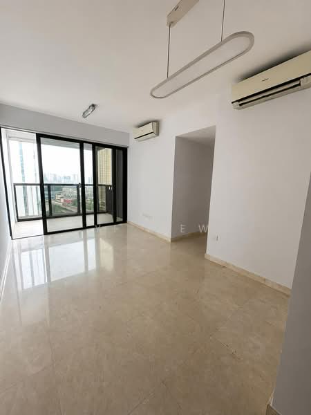 Commonwealth Towers, 230 Commonwealth Avenue, 3 Bedrooms, 904 sqft, Condominium For Rent, by YF Liew, 500134371 - Living Room - PropertyGuru.com.sg